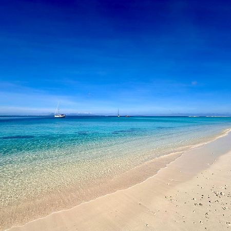 Meri Lodge Huahine Fare Kültér fotó