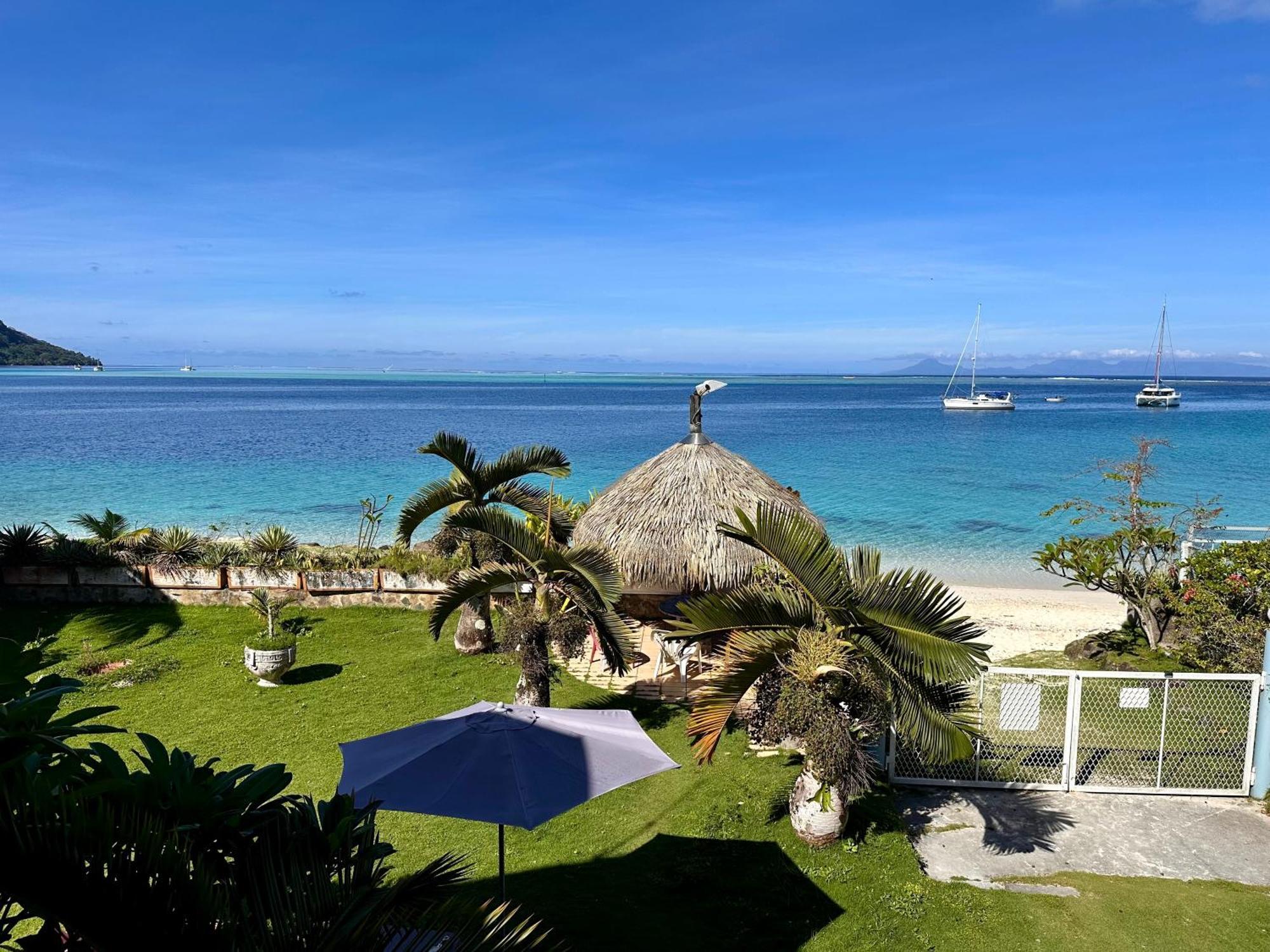 Meri Lodge Huahine Fare Kültér fotó